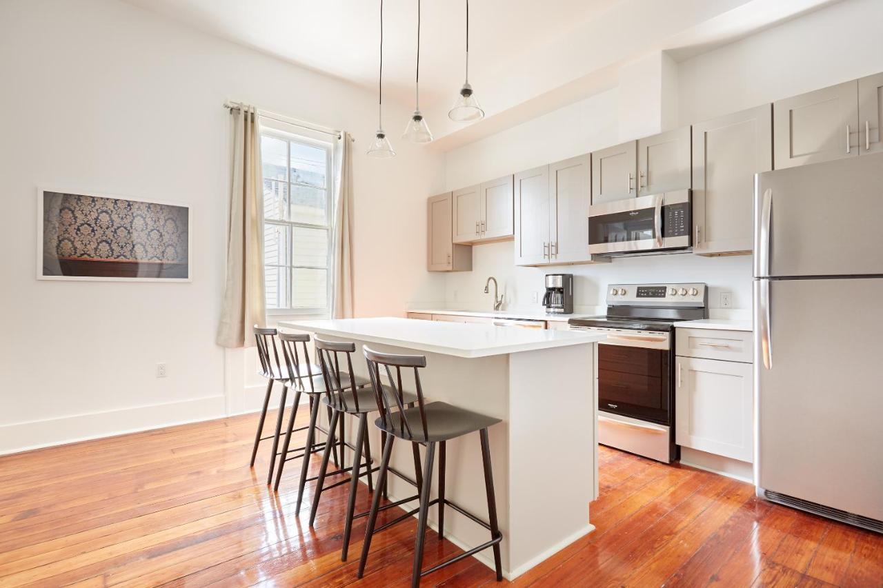 Sonder At Delachaise Row New Orleans Exterior photo